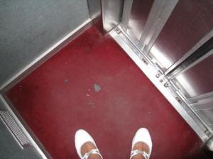 claustrophobic-elevator
